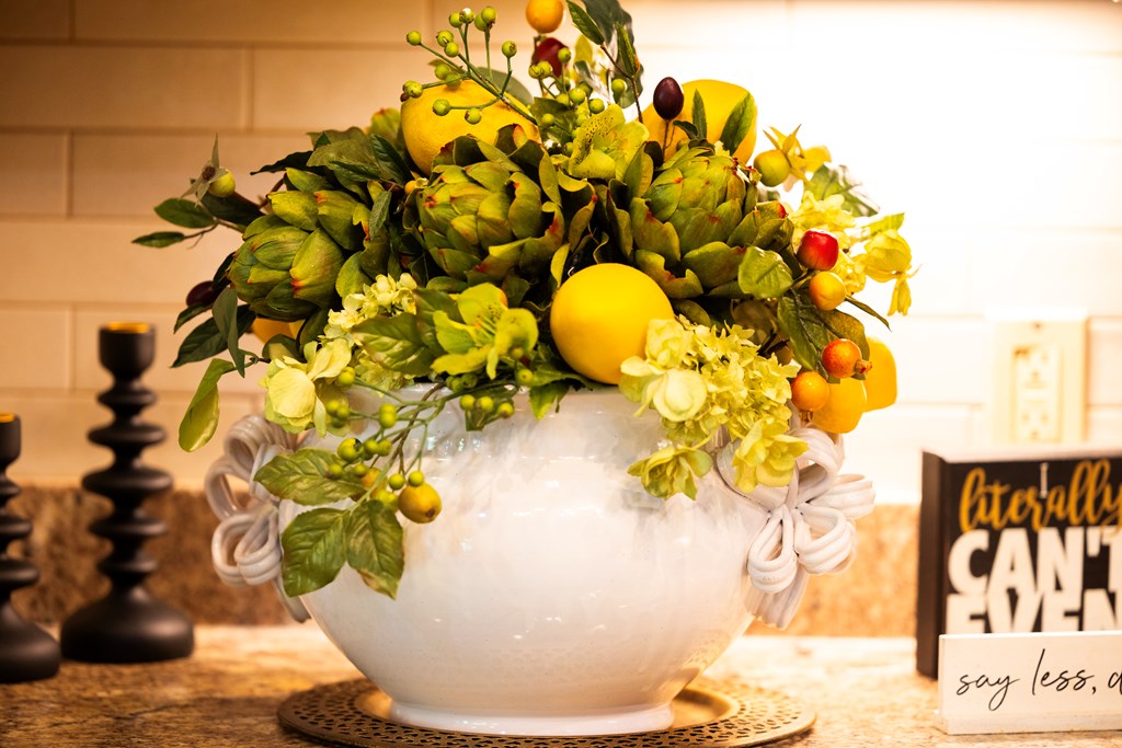 595 Grey Rock Drive Midland, GA 31820 - Photo 26 of 95 a vase of flowers sitting on a table