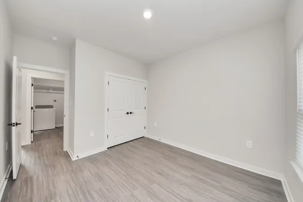 $1,729 | 7711 Longmire Road, Unit 102, Conroe, TX 77304