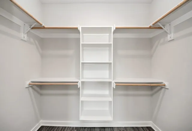 $1,729 | 7711 Longmire Road, Unit 102, Conroe, TX 77304