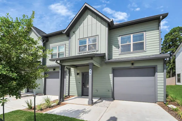 $1,729 | 7711 Longmire Road, Unit 102, Conroe, TX 77304