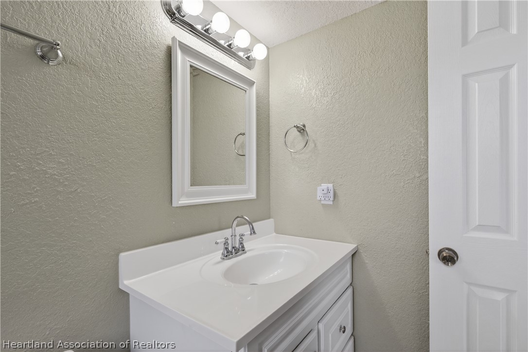 5500 Matanzas Drive Sebring, FL 33872 - Photo 33 of 38