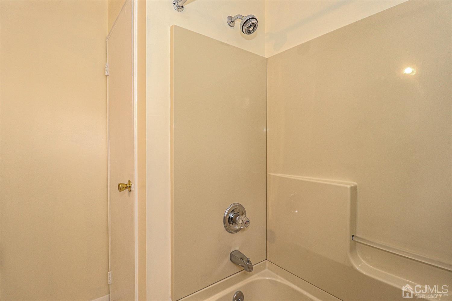 66 Fox Road, Unit 1B Edison, NJ 08817 - Photo 29 of 41 Gallery Image 29