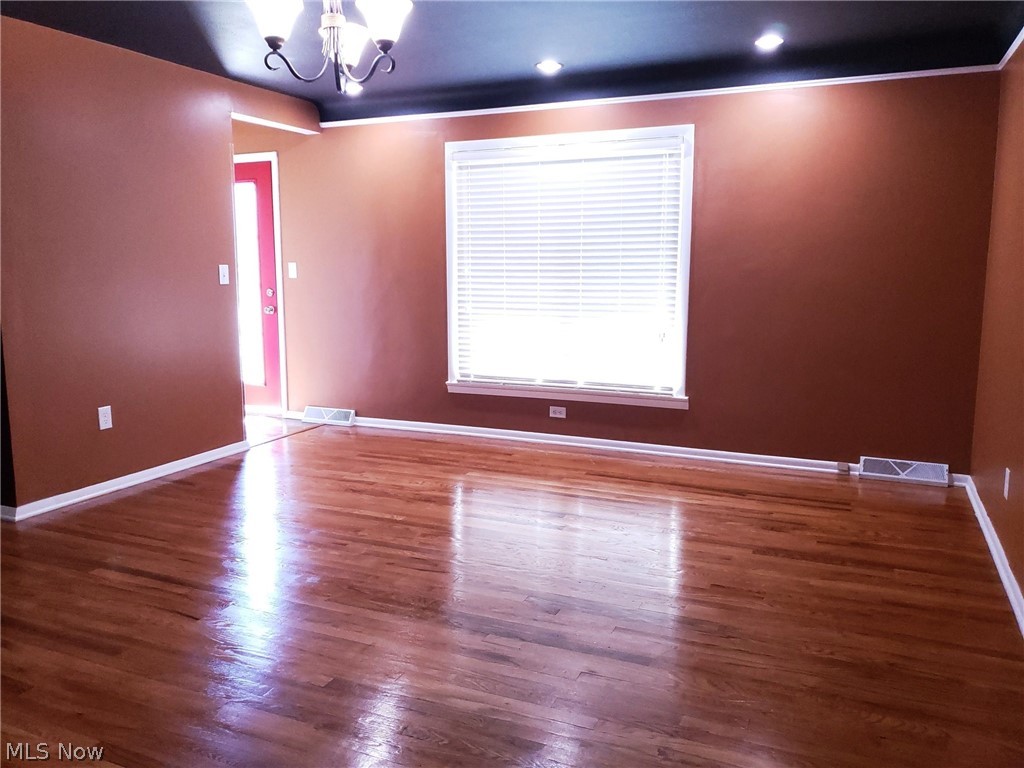 1919 Brainard Road Lyndhurst, OH 44124 - Photo 10 of 34