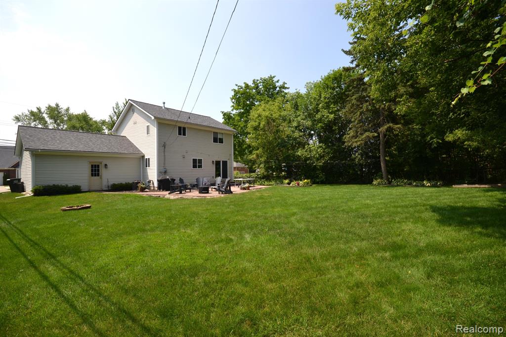 232 Grace Avenue Rochester Hills, MI 48307 - Photo 28 of 29