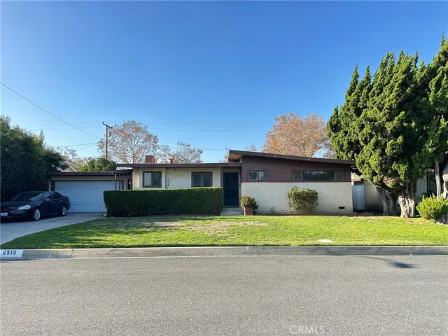 $779,997 | 9519 La Reina Avenue, Downey, CA 90240