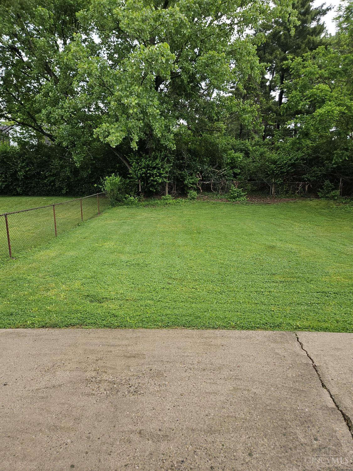 5338 Foley Road Cincinnati, OH 45238 - Photo 16 of 19