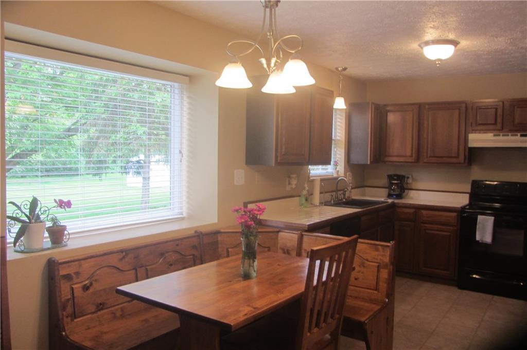 3025 Fry Road Greenwood, IN 46142 - Photo 8 of 18 Gallery Image 8