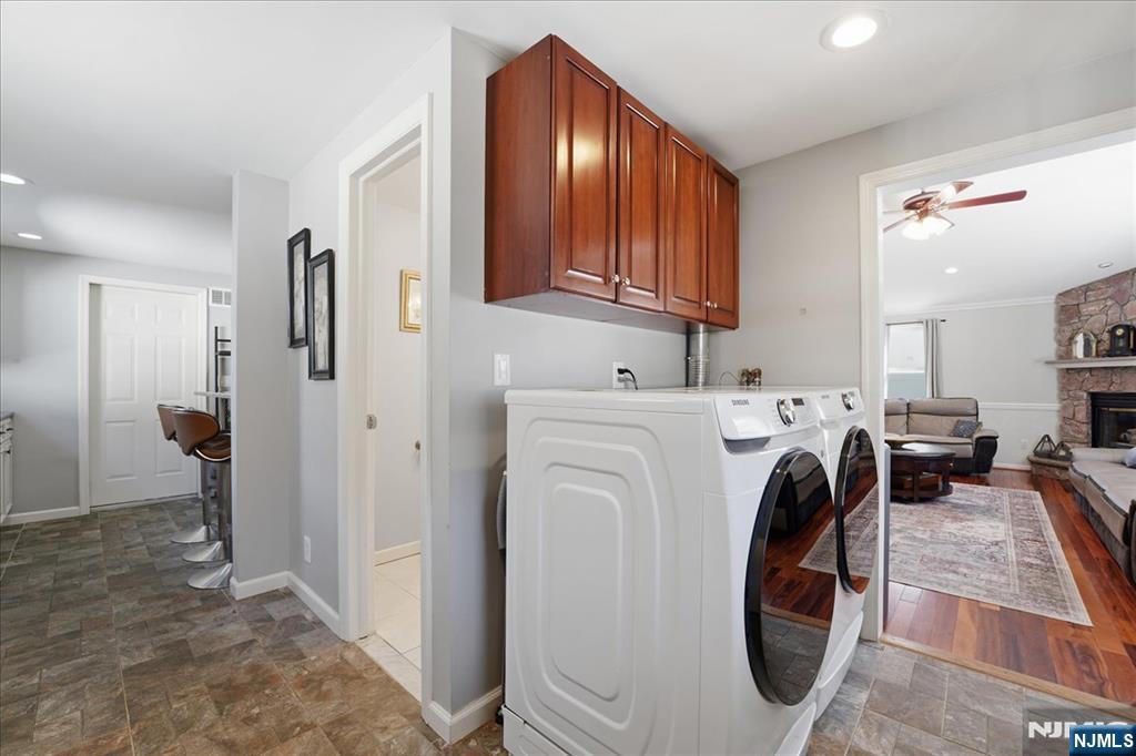 72 West Saddle River Road Waldwick, NJ 07463 - Photo 20 of 50 a view of kitchen and washer and dryer