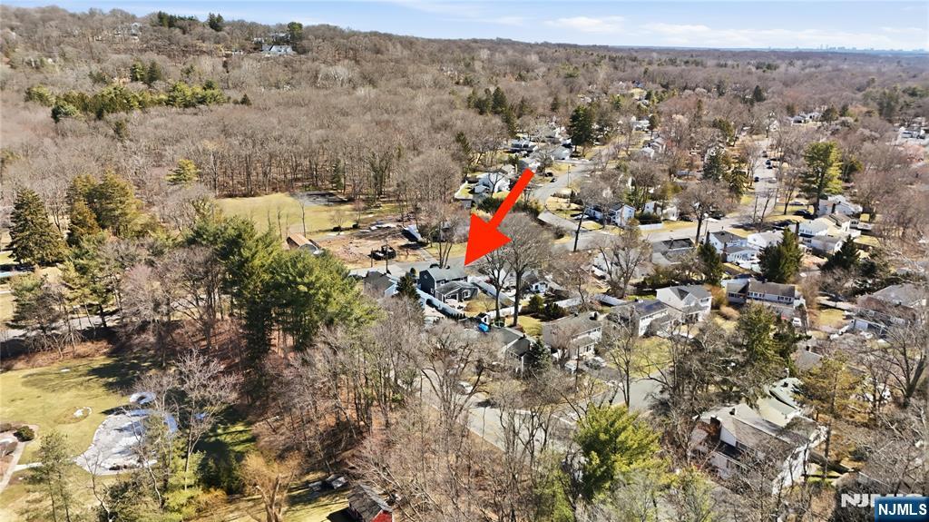 72 West Saddle River Road Waldwick, NJ 07463 - Photo 42 of 50 a view of a city