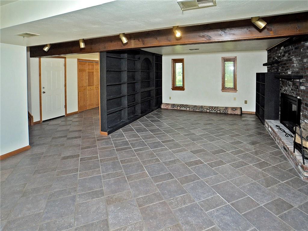 2470 Haymaker Road Monroeville, PA 15146 - Photo 6 of 23 Gallery Image 6