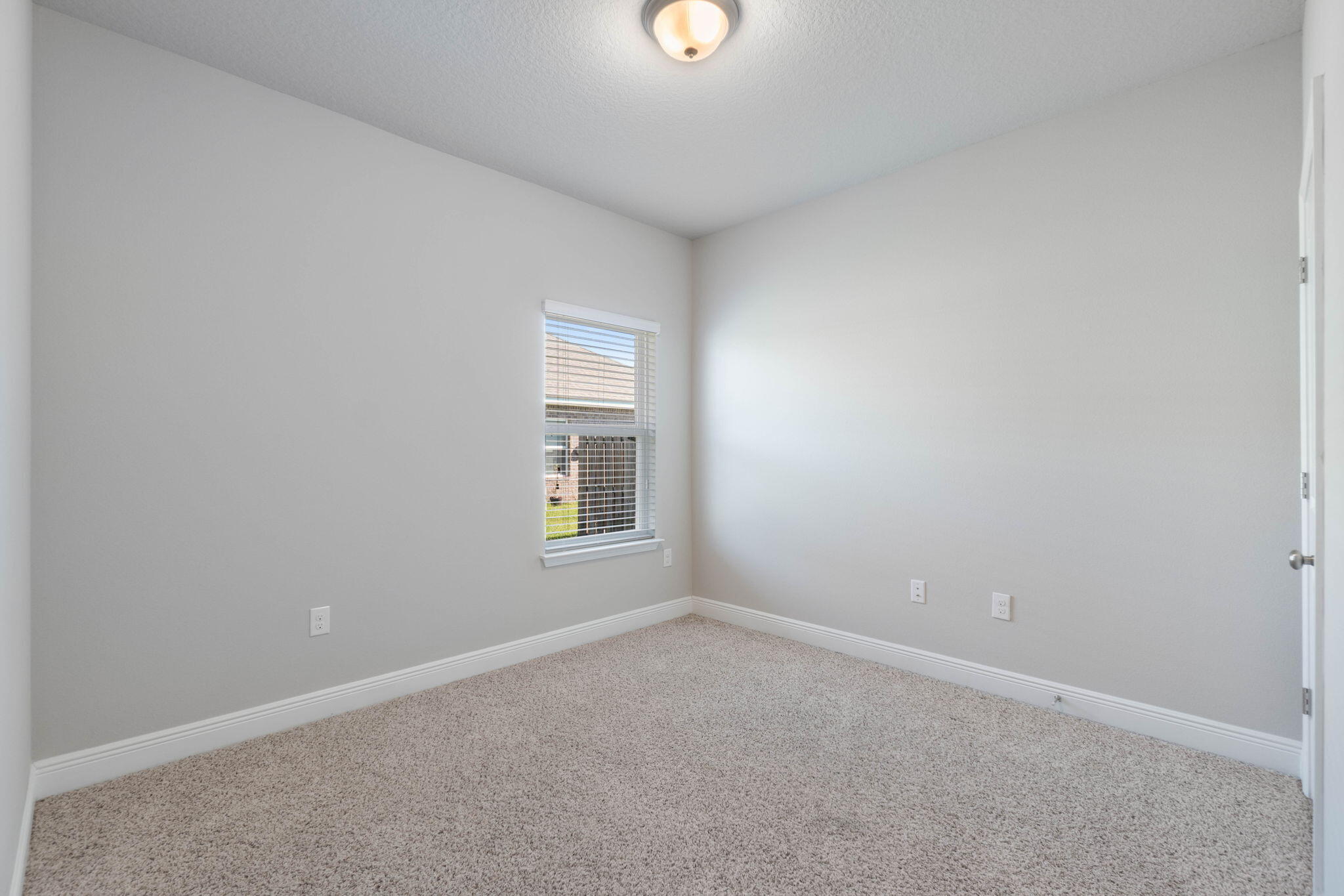 308 Lottie Loop Freeport, FL 32439 - Photo 12 of 78 10-web-or-mls-Final-20