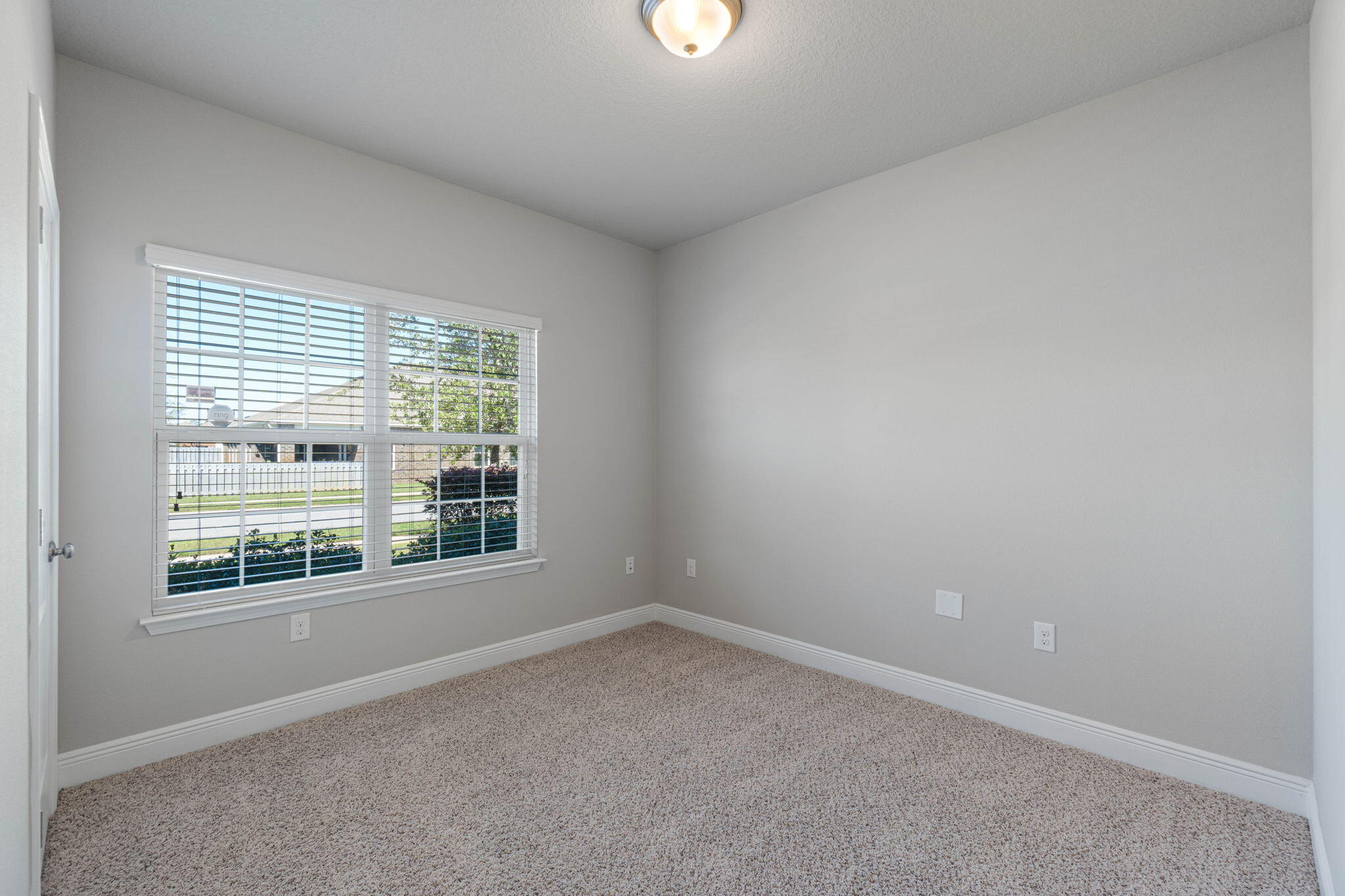 308 Lottie Loop Freeport, FL 32439 - Photo 9 of 78 7-web-or-mls-Final-17
