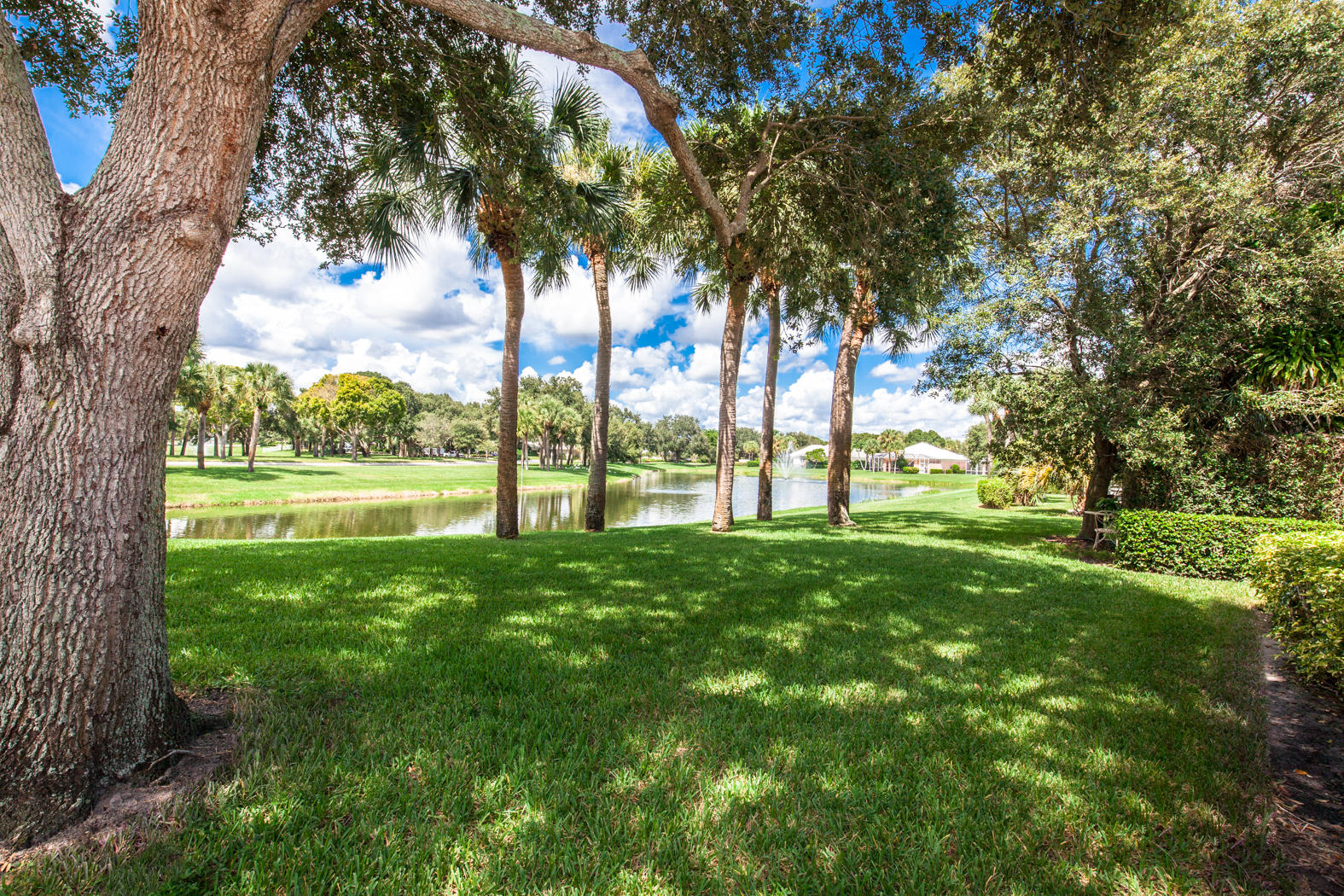 8465 Beaconhill Road Palm Beach Gardens, FL 33410 - Photo 31 of 37 8465 Beacon Hill Rd-530