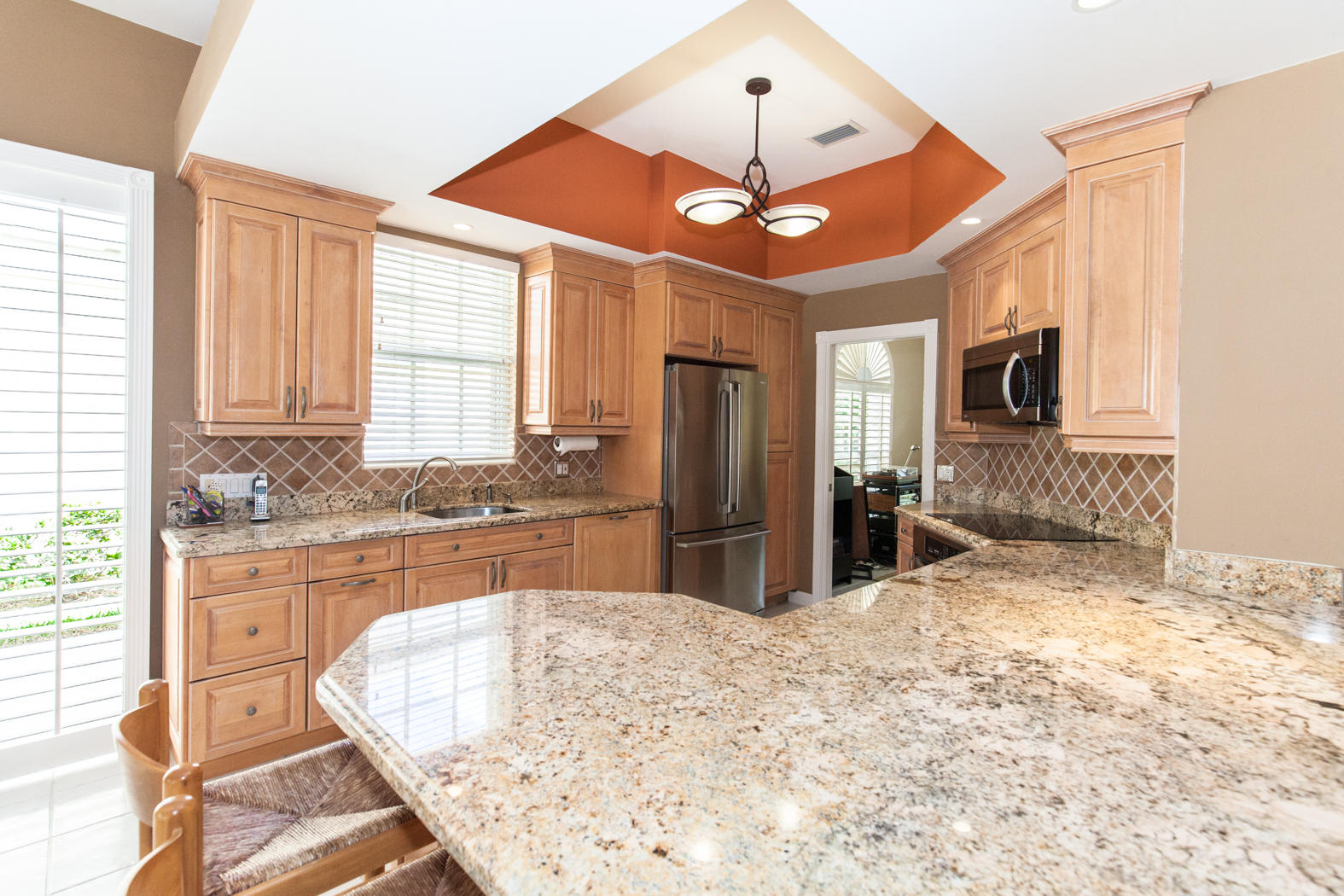 8465 Beaconhill Road Palm Beach Gardens, FL 33410 - Photo 5 of 37 8465 Beacon Hill Rd-511
