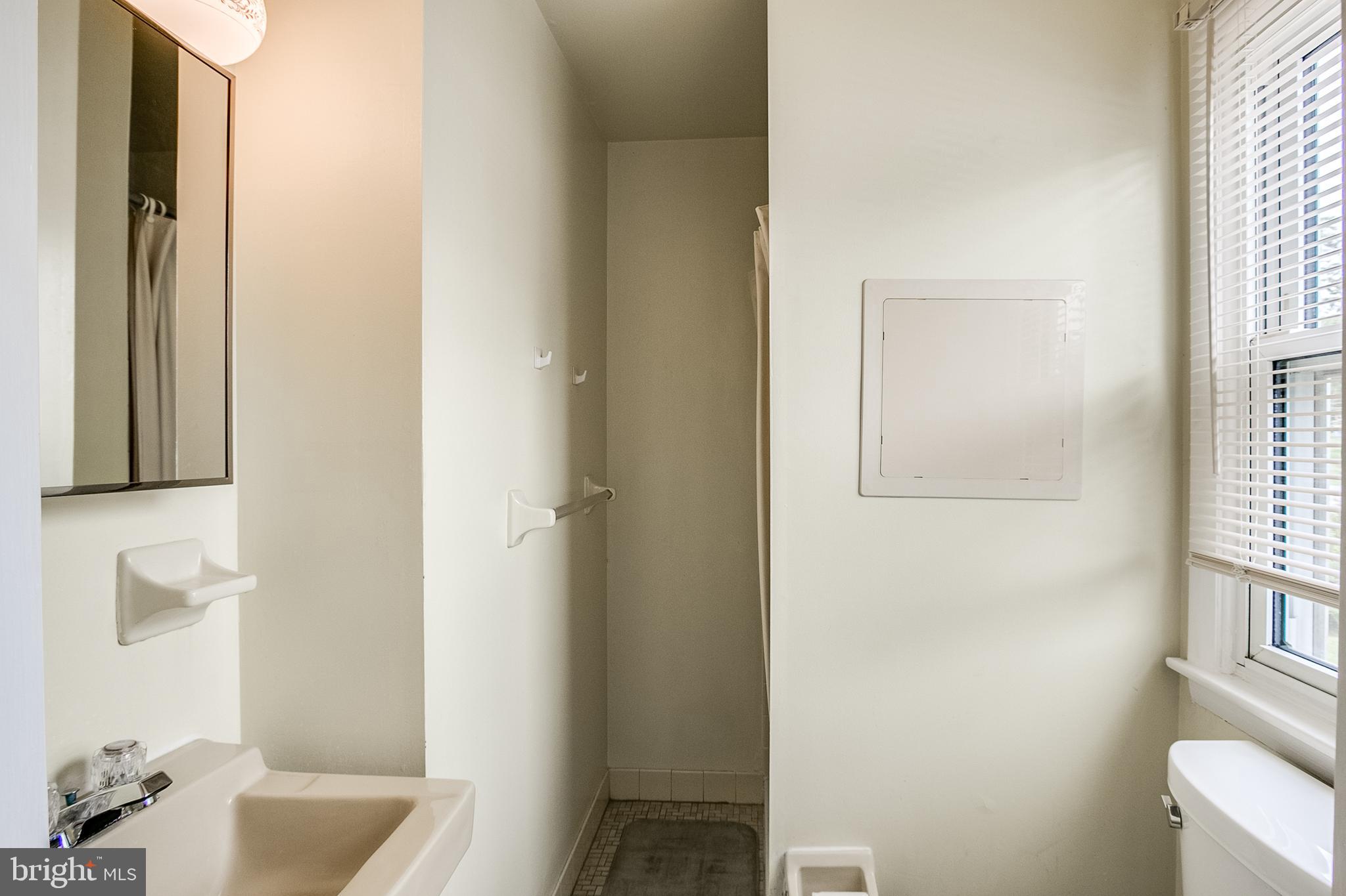 504 Tryens Road Aston, PA 19014 - Photo 21 of 34 master bathroom