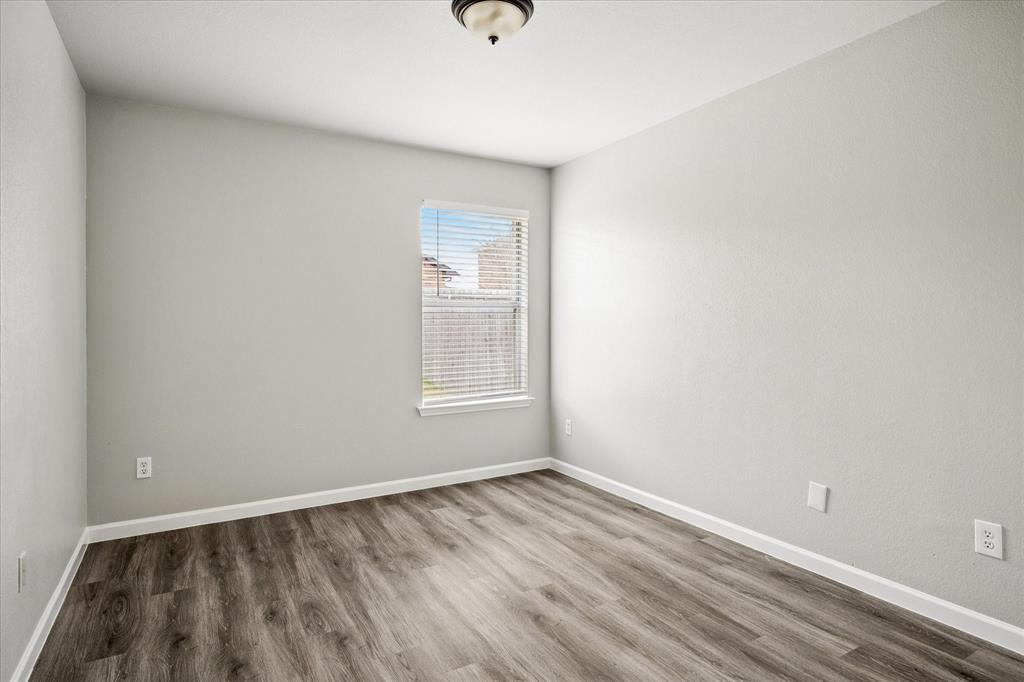 1012 Rio Verde Drive DeSoto, TX 75115 - Photo 7 of 14 Second Bedroom