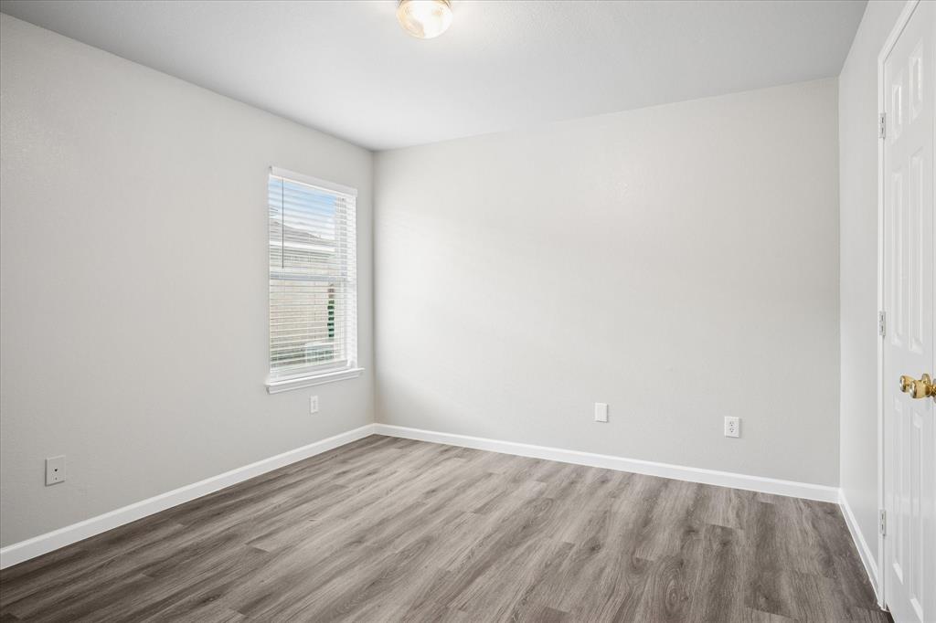 1012 Rio Verde Drive DeSoto, TX 75115 - Photo 8 of 14 Third Bedroom