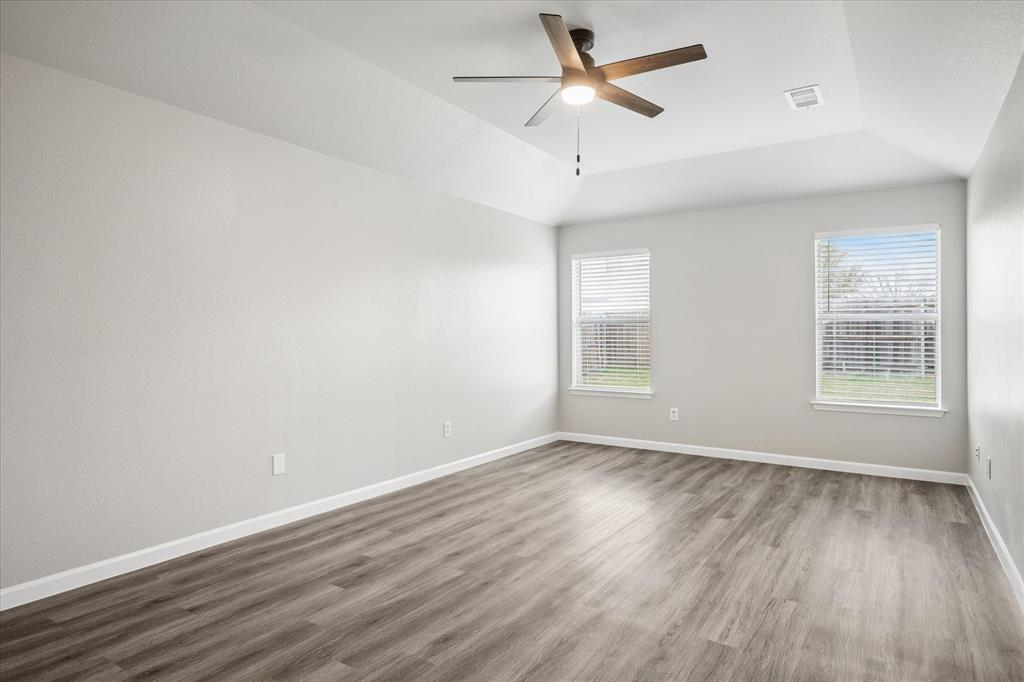 1012 Rio Verde Drive DeSoto, TX 75115 - Photo 10 of 14 Primary Bedroom