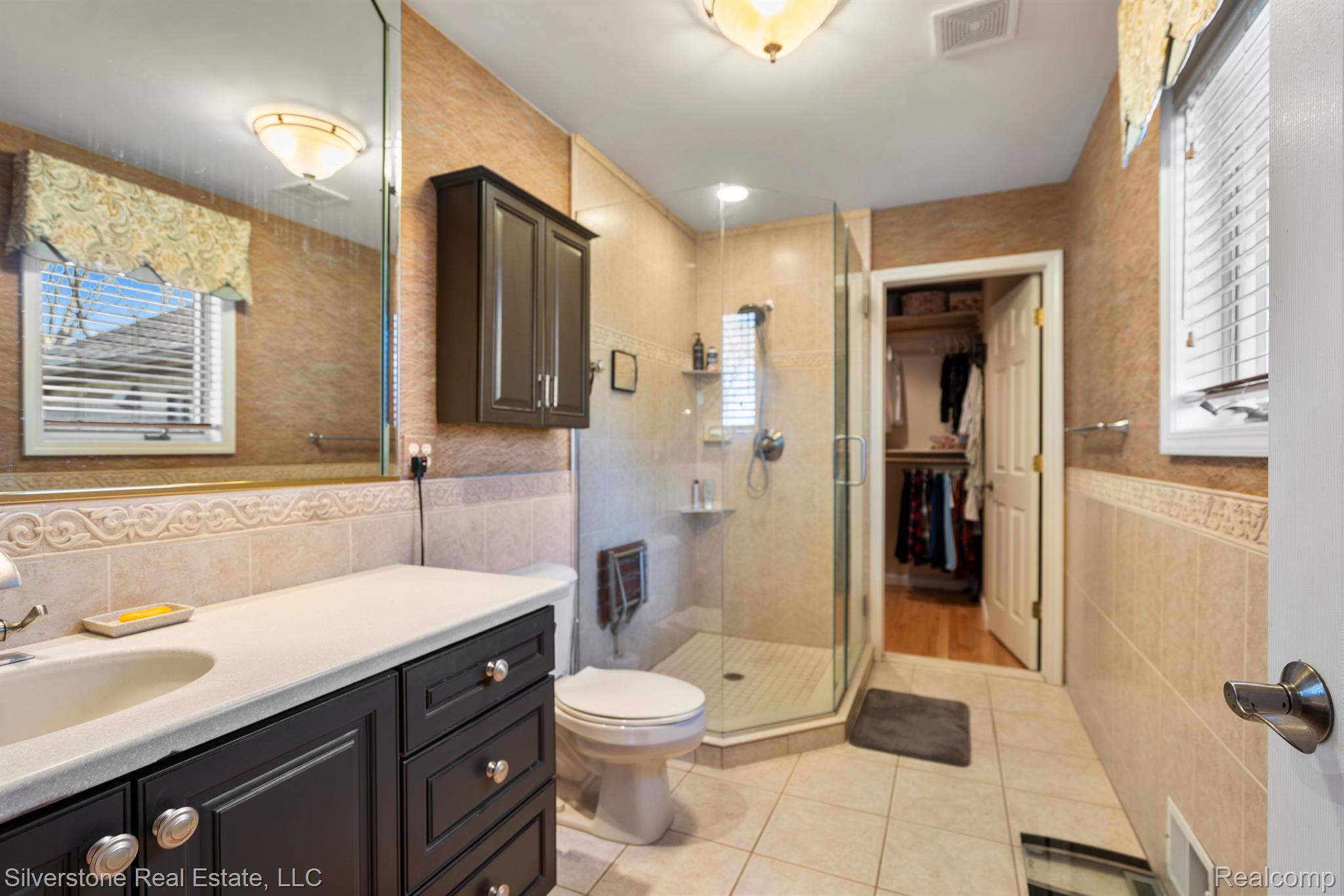 38415 Riverside Drive Clinton Township, MI 48036 - Photo 31 of 49 Gallery Image 31