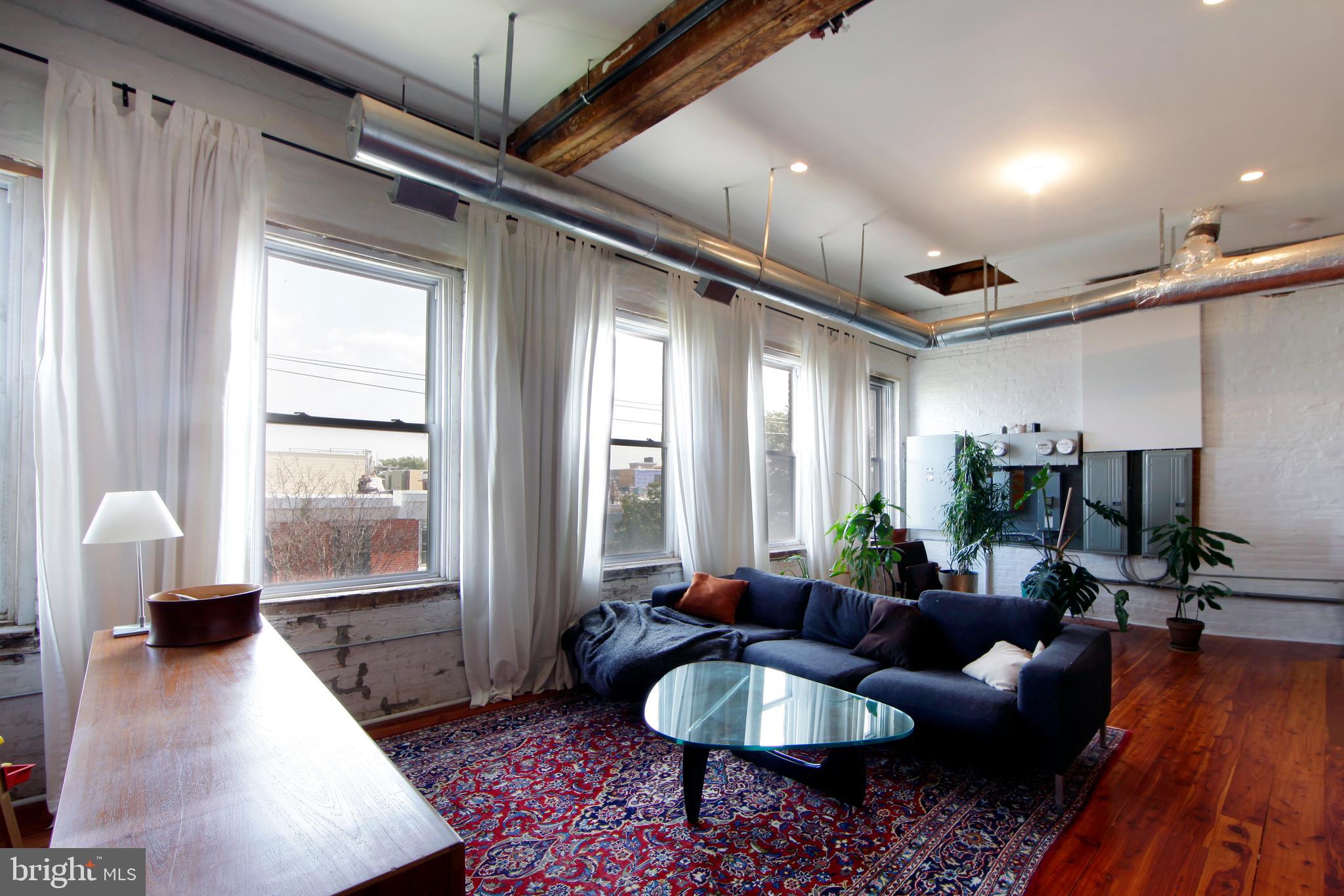 2218 Emerald Street Philadelphia, PA 19125 - Photo 25 of 69