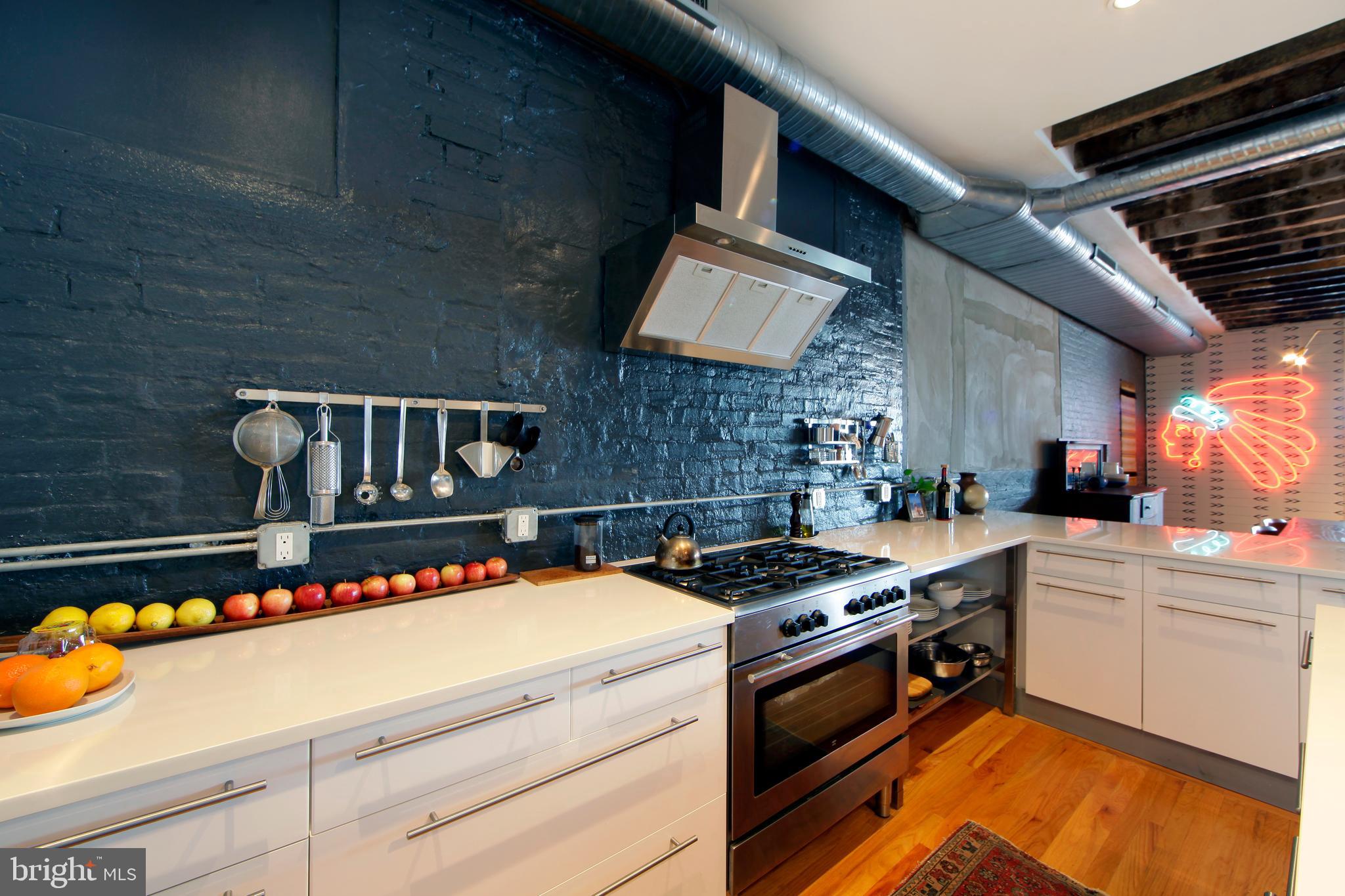 2218 Emerald Street Philadelphia, PA 19125 - Photo 29 of 69