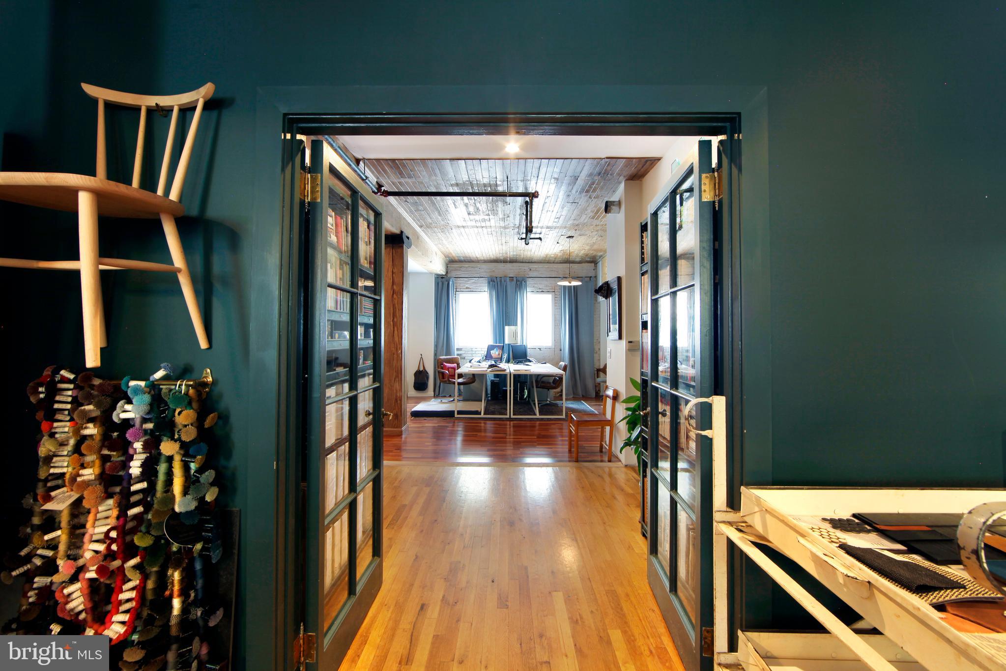 2218 Emerald Street Philadelphia, PA 19125 - Photo 4 of 69