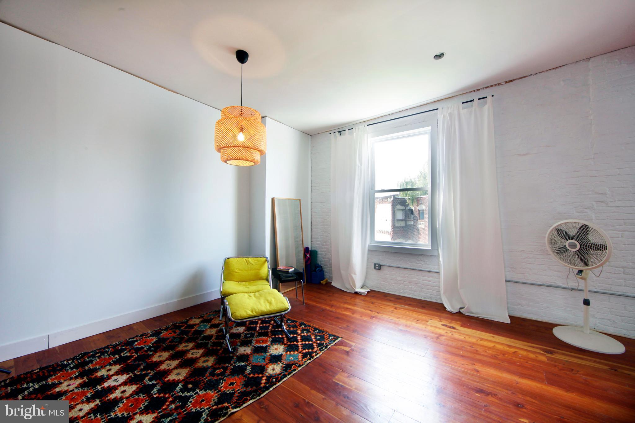 2218 Emerald Street Philadelphia, PA 19125 - Photo 34 of 69