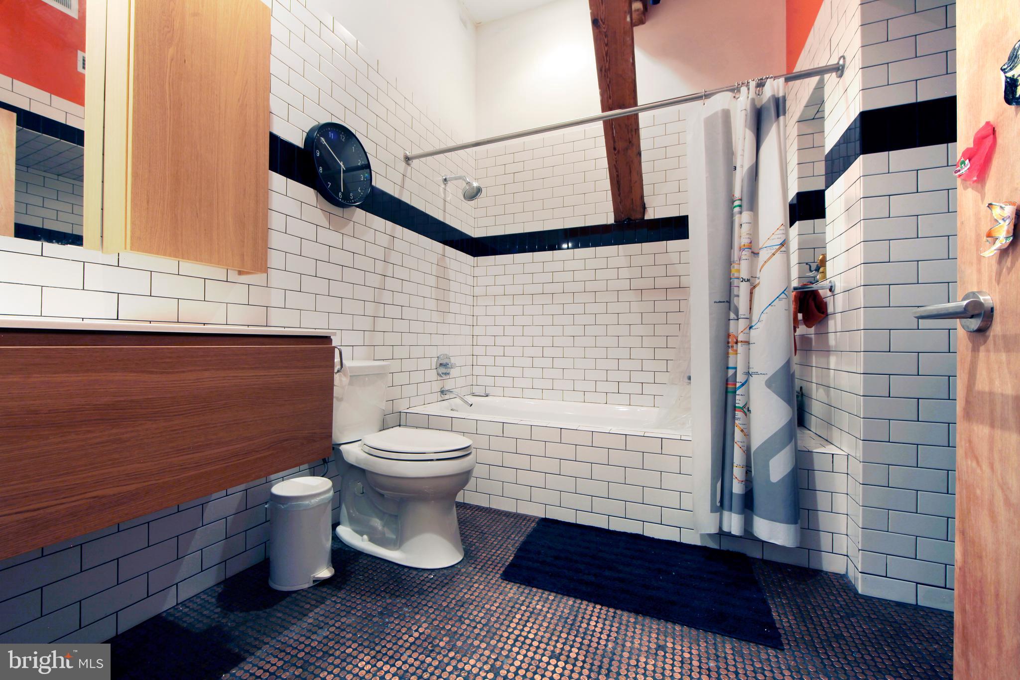 2218 Emerald Street Philadelphia, PA 19125 - Photo 37 of 69