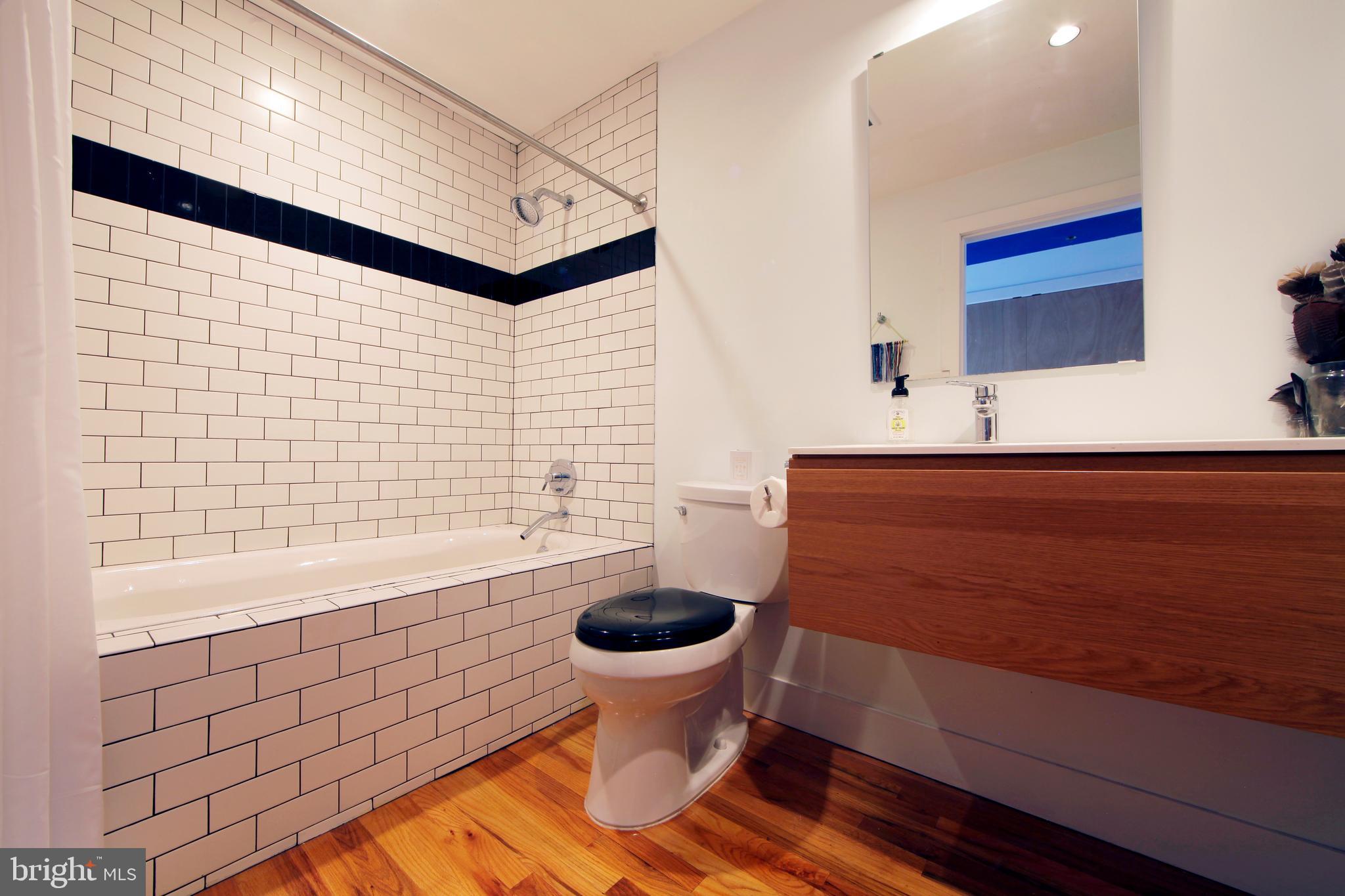 2218 Emerald Street Philadelphia, PA 19125 - Photo 45 of 69