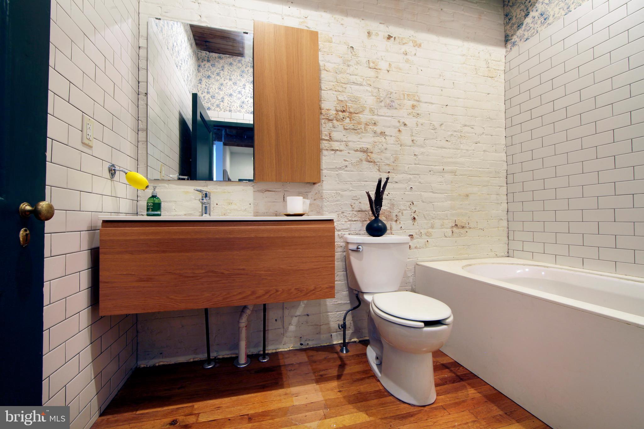 2218 Emerald Street Philadelphia, PA 19125 - Photo 58 of 69