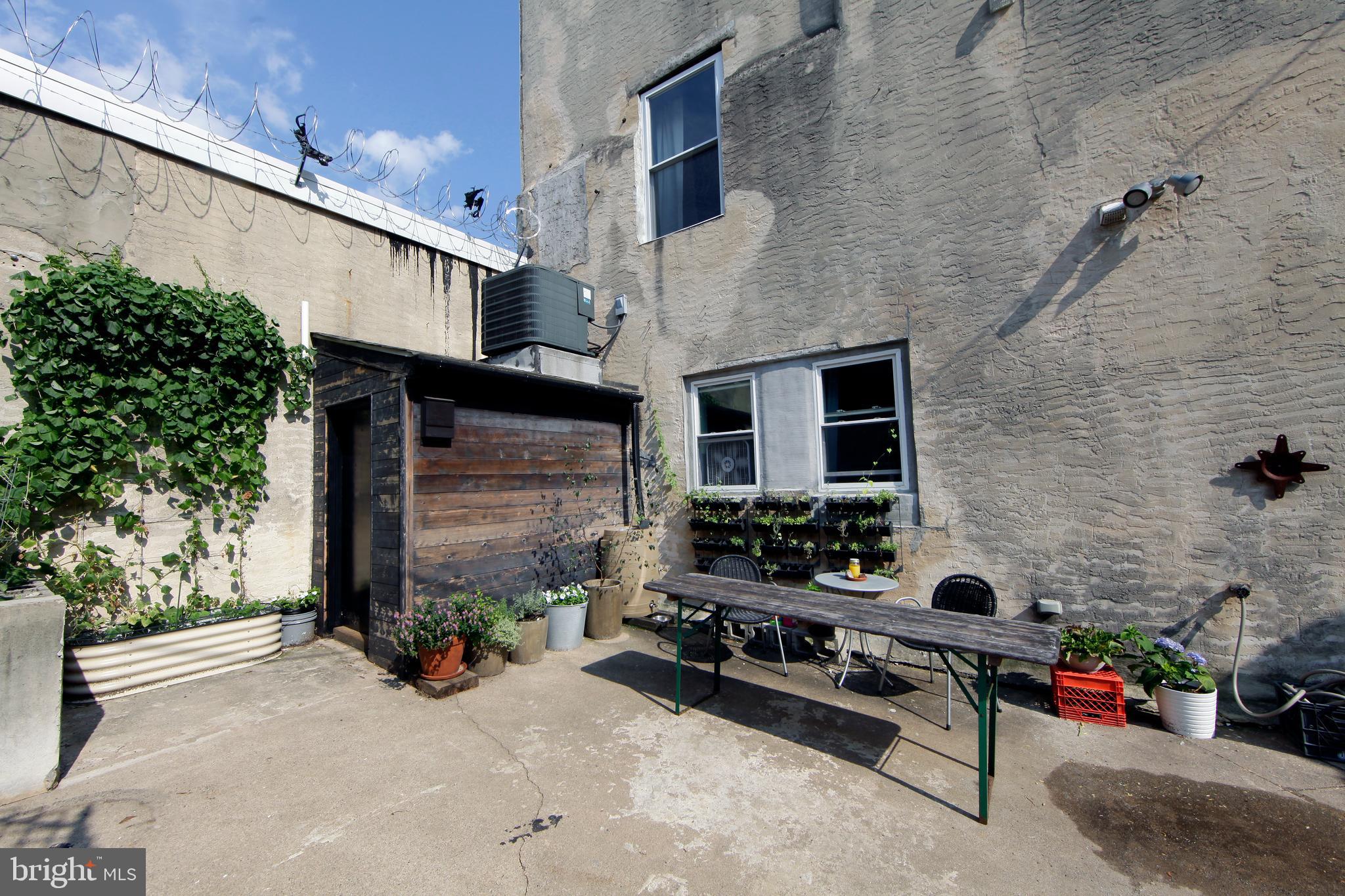 2218 Emerald Street Philadelphia, PA 19125 - Photo 60 of 69