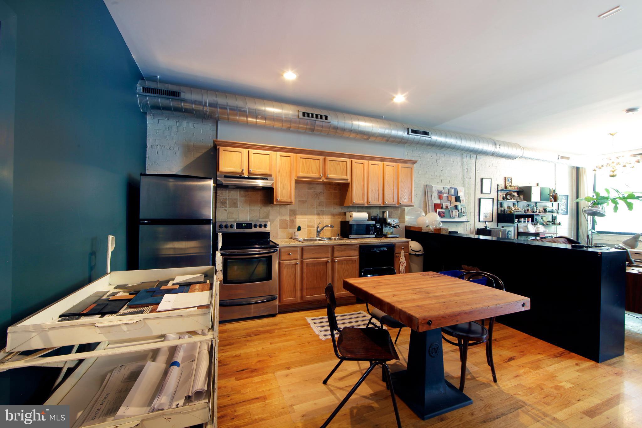 2218 Emerald Street Philadelphia, PA 19125 - Photo 7 of 69