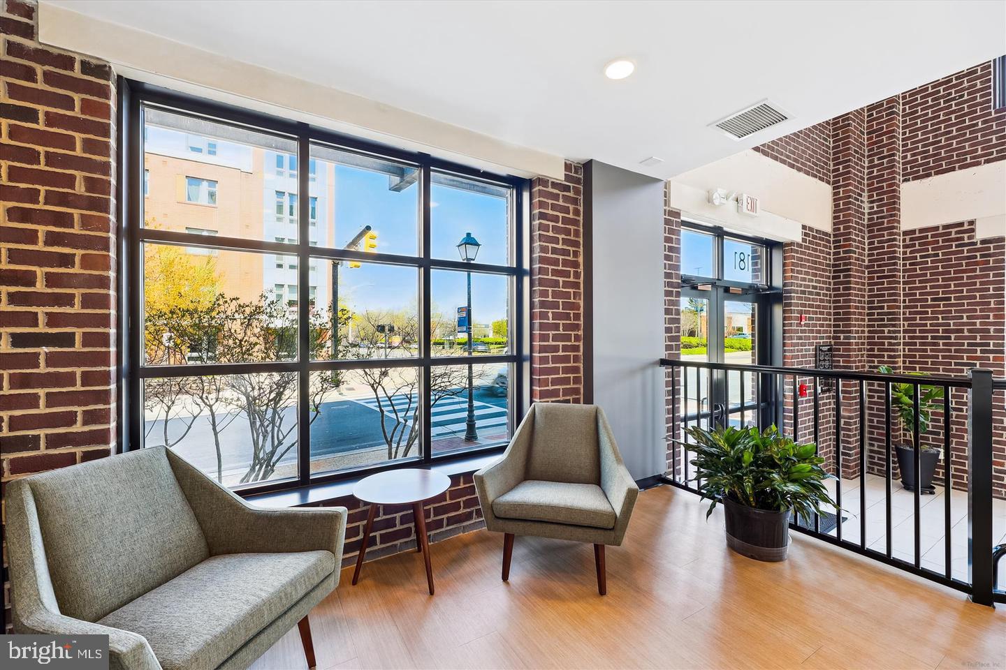 181 East Reed Avenue, Unit 305 Alexandria, VA 22305 - Photo 31 of 38 Lobby Seating