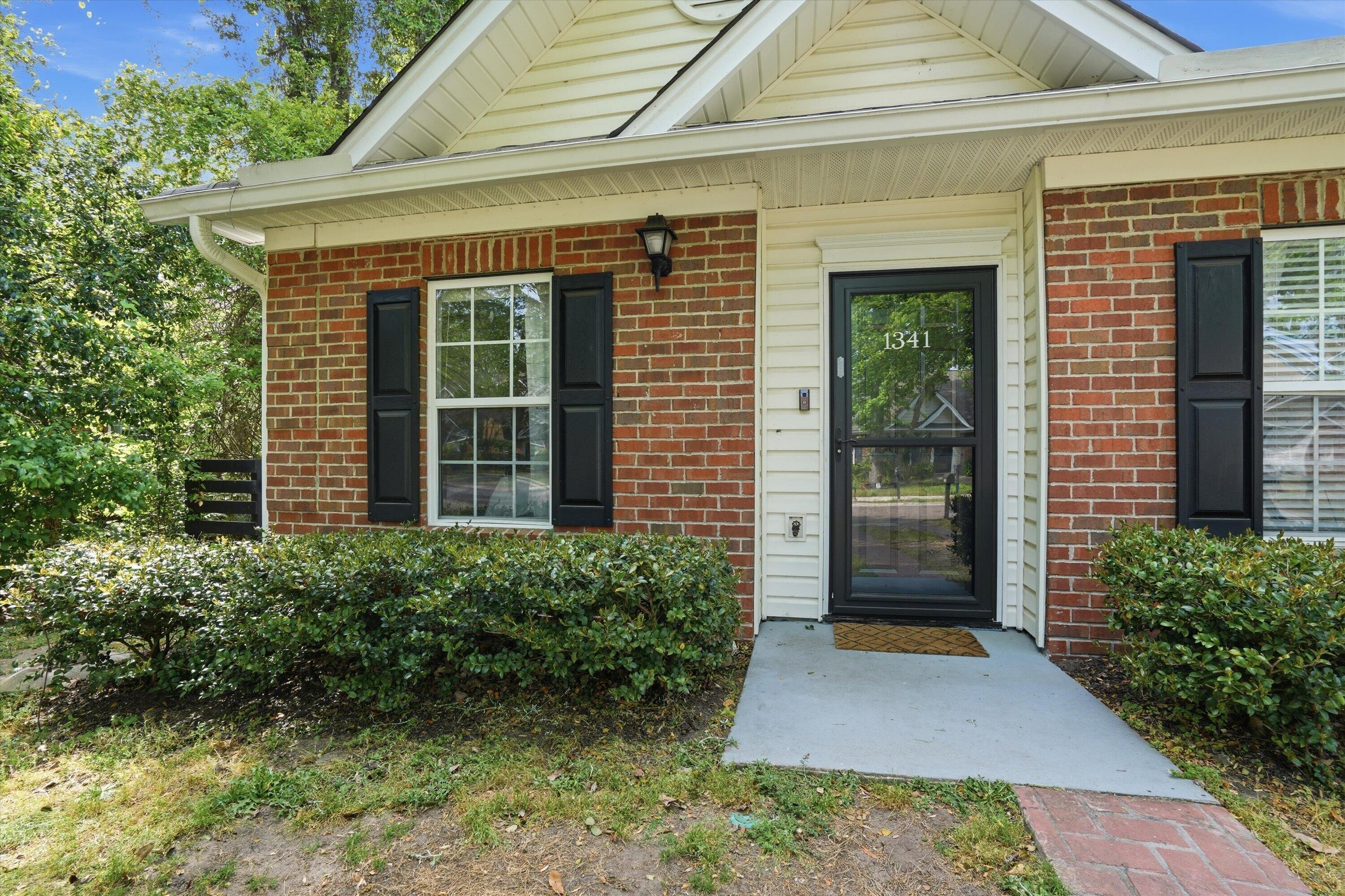 1341 Old Tabby Lane Mount Pleasant, SC 29464 - Photo 2 of 24 04-004_DSC02203