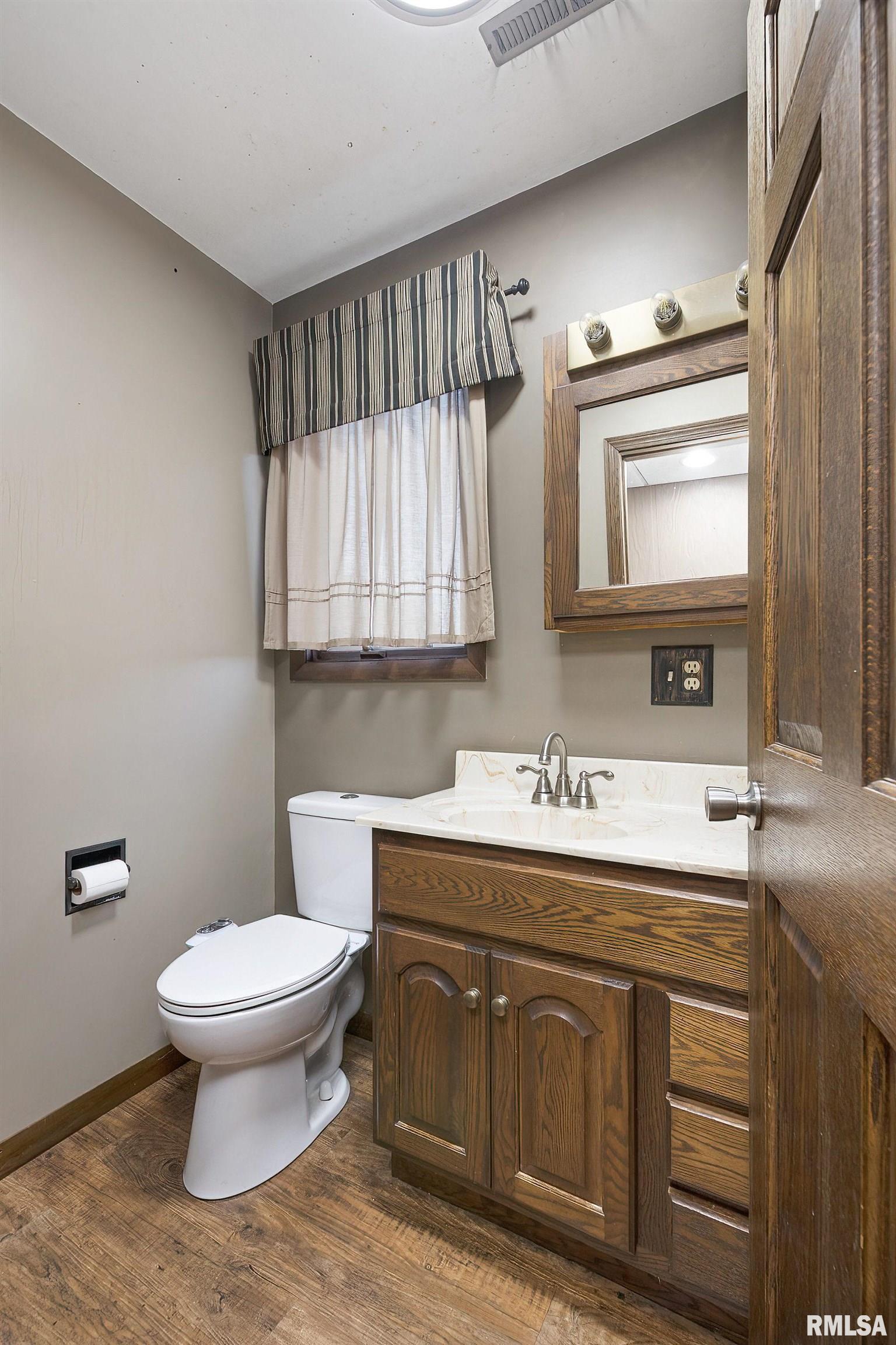 8444 Albany Road Erie, IL 61250 - Photo 22 of 37