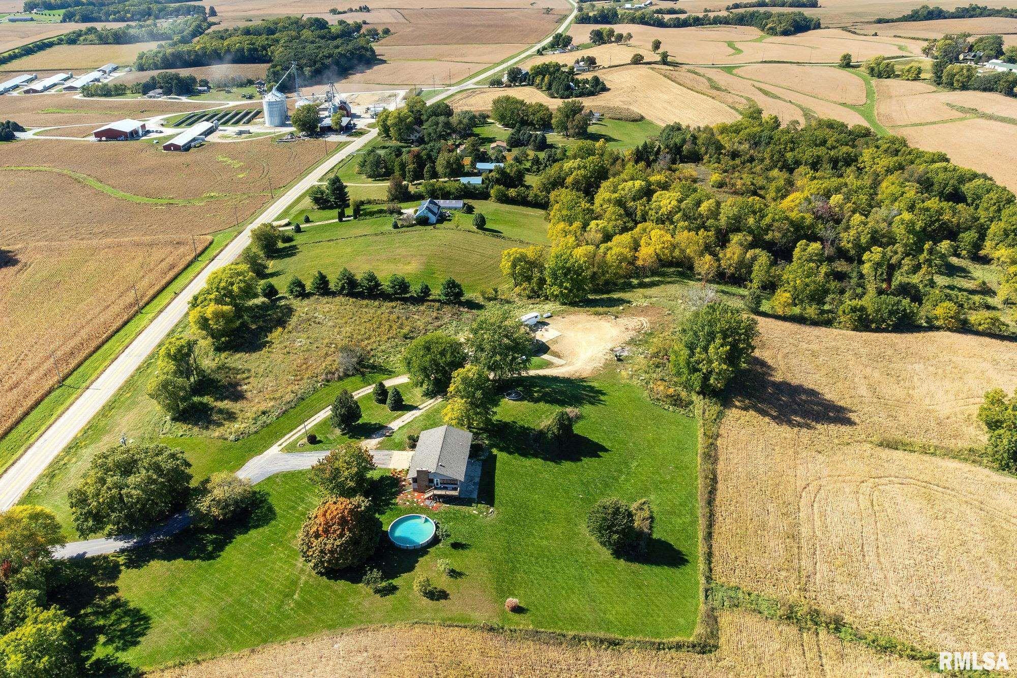 8444 Albany Road Erie, IL 61250 - Photo 32 of 37