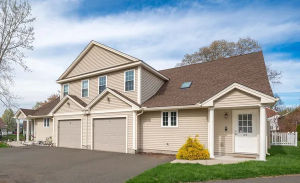 $375,000 | 85 South Main Street, Unit 29, Belchertown, MA 01007