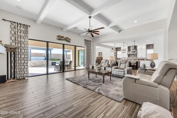 $1,159,000 | 1867 East Gillcrest Road, Gilbert, AZ 85298