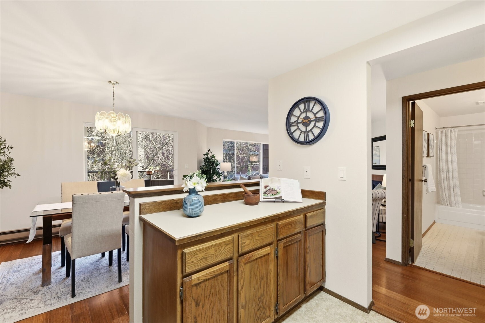 2316 Northeast 89th Street, Unit 2316 Seattle, WA 98115 - Photo 16 of 38