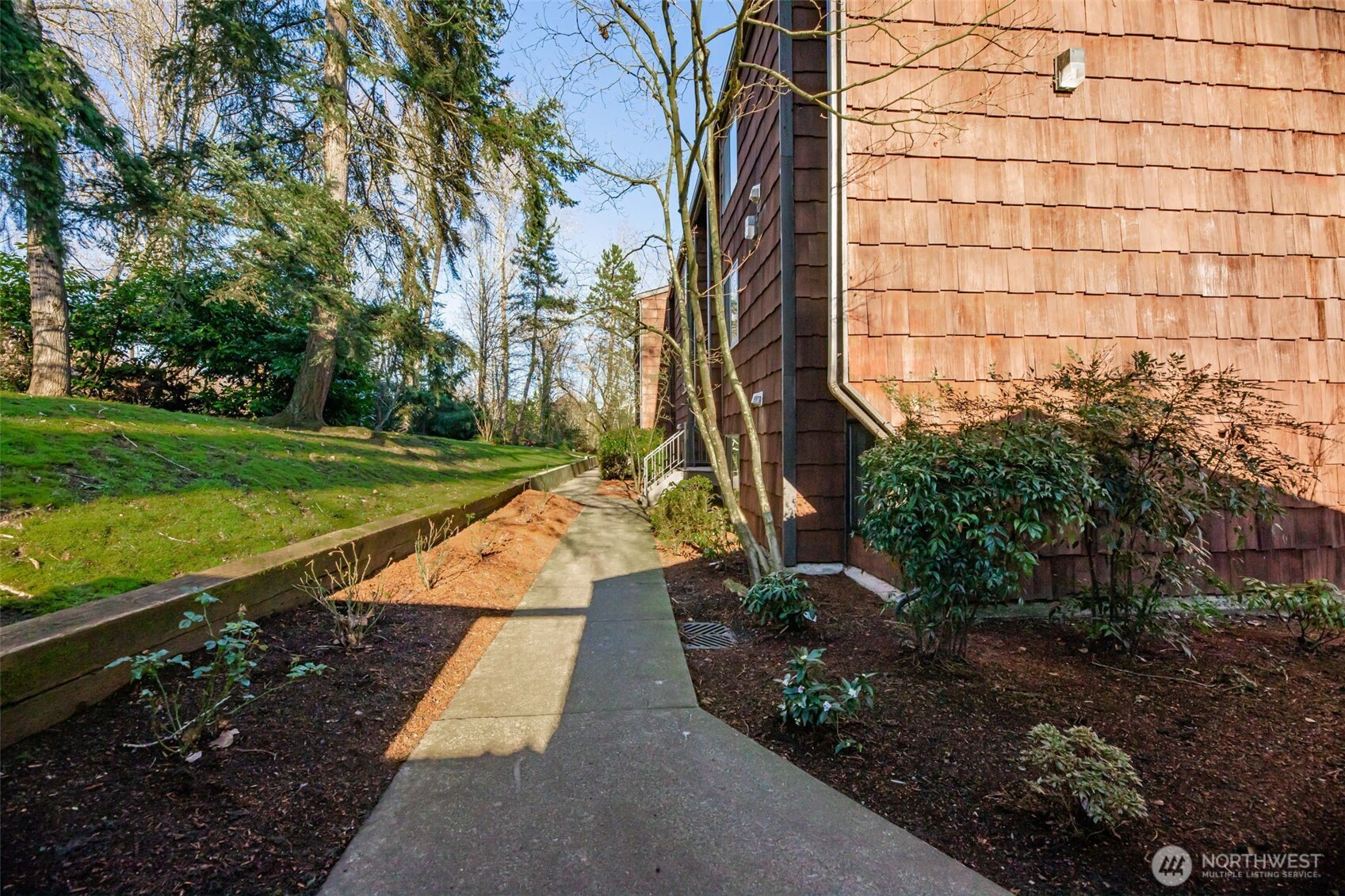 2316 Northeast 89th Street, Unit 2316 Seattle, WA 98115 - Photo 30 of 38