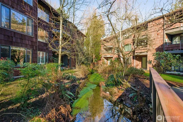 $420,000 | 2316 Northeast 89th Street, Unit 2316, Seattle, WA 98115