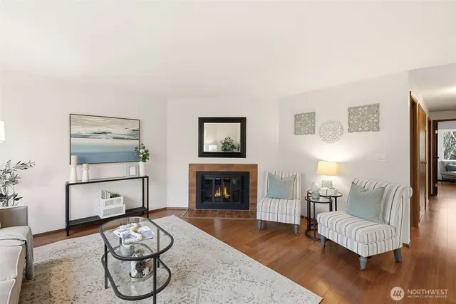 $420,000 | 2316 Northeast 89th Street, Unit 2316, Seattle, WA 98115