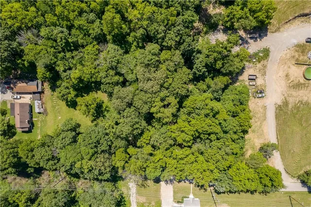 $270,000 | 3402 North 2nd Street, St. Joseph, MO 64505