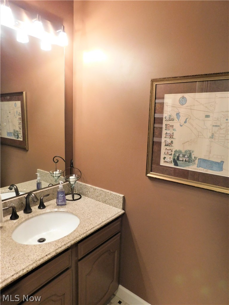 837 Hampton Ridge Drive Akron, OH 44313 - Photo 10 of 34 Gallery Image 10