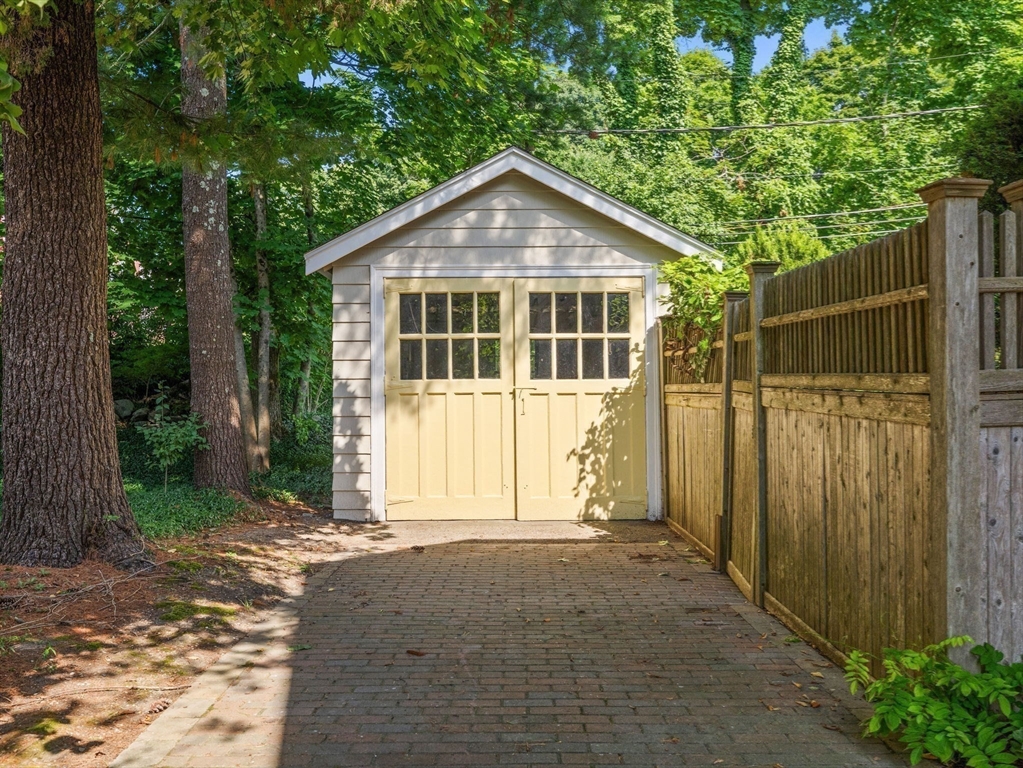 24 Calvin Road Boston, MA 02130 - Photo 32 of 39 Gallery Image 32