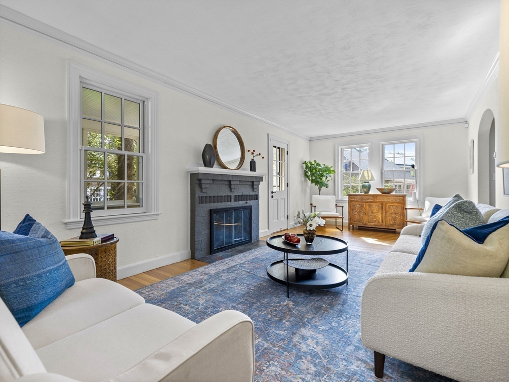 24 Calvin Road Boston, MA 02130 - Photo 5 of 39 Gallery Image 5