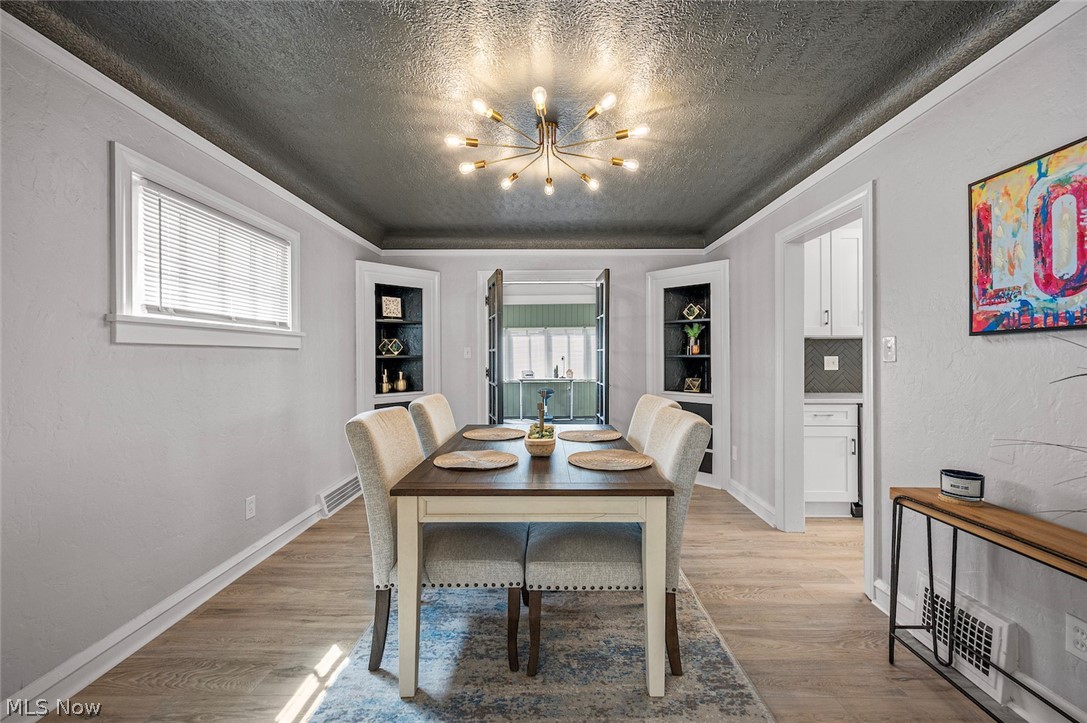 3714 Ludgate Road Cleveland, OH 44120 - Photo 7 of 33 Gallery Image 7