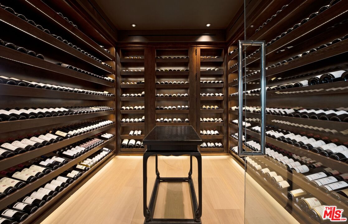 10601 Wilshire Boulevard, Unit 19E Los Angeles, CA 90024 - Photo 19 of 38