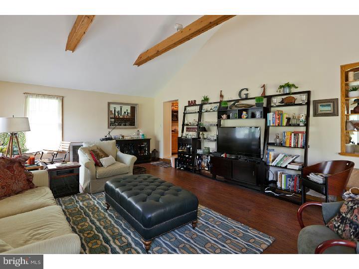 6742 Chapel Road New Hope, PA 18938 - Photo 10 of 24