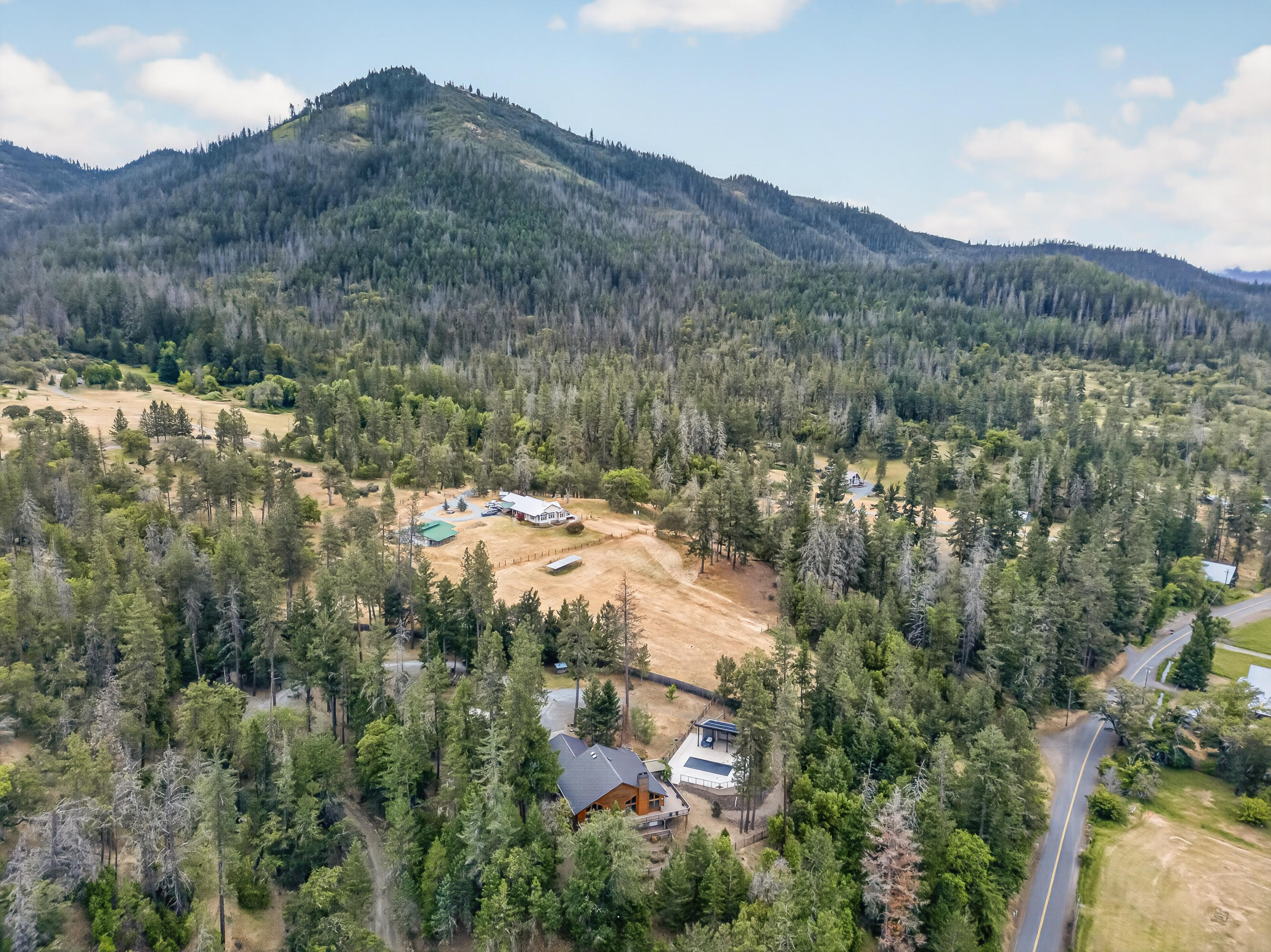 2365 Eastside Road Jacksonville, OR 97530 - Photo 49 of 69 69-65